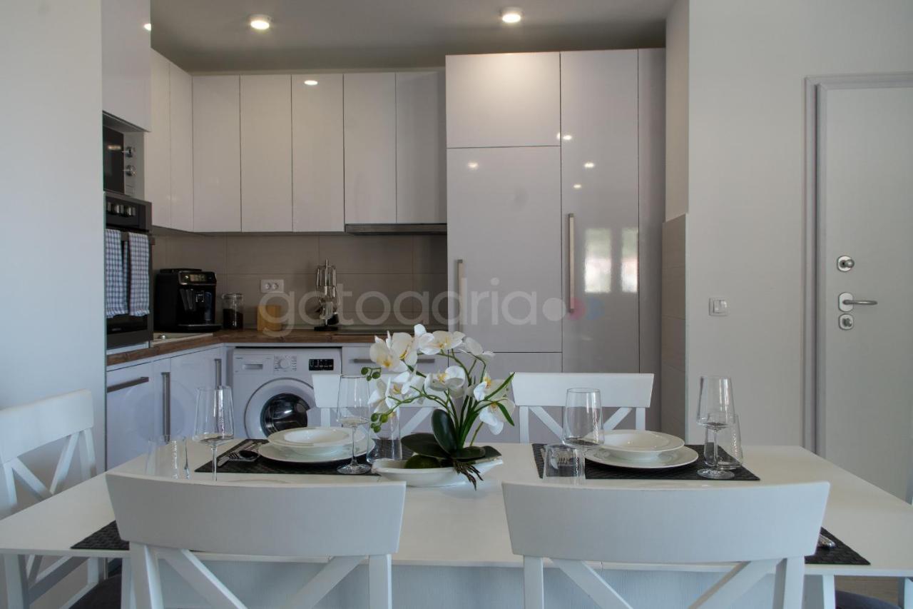 מאקרסקה Luxury Sea View Apartment Vida מראה חיצוני תמונה